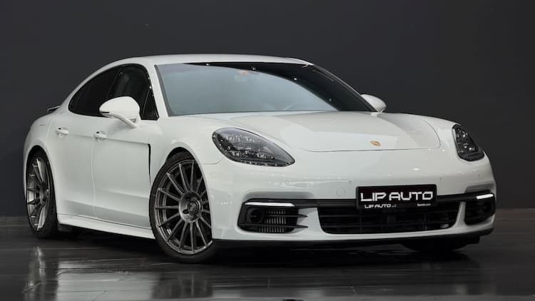 PORSCHE PANAMERA 4S