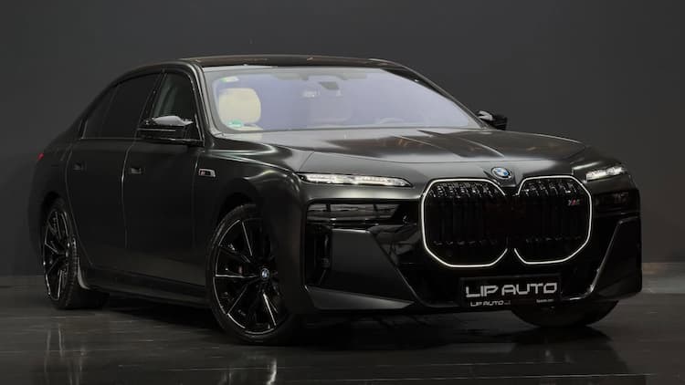 BMW M760E