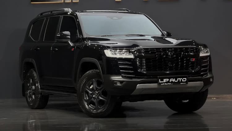 TOYOTA LAND CRUISER